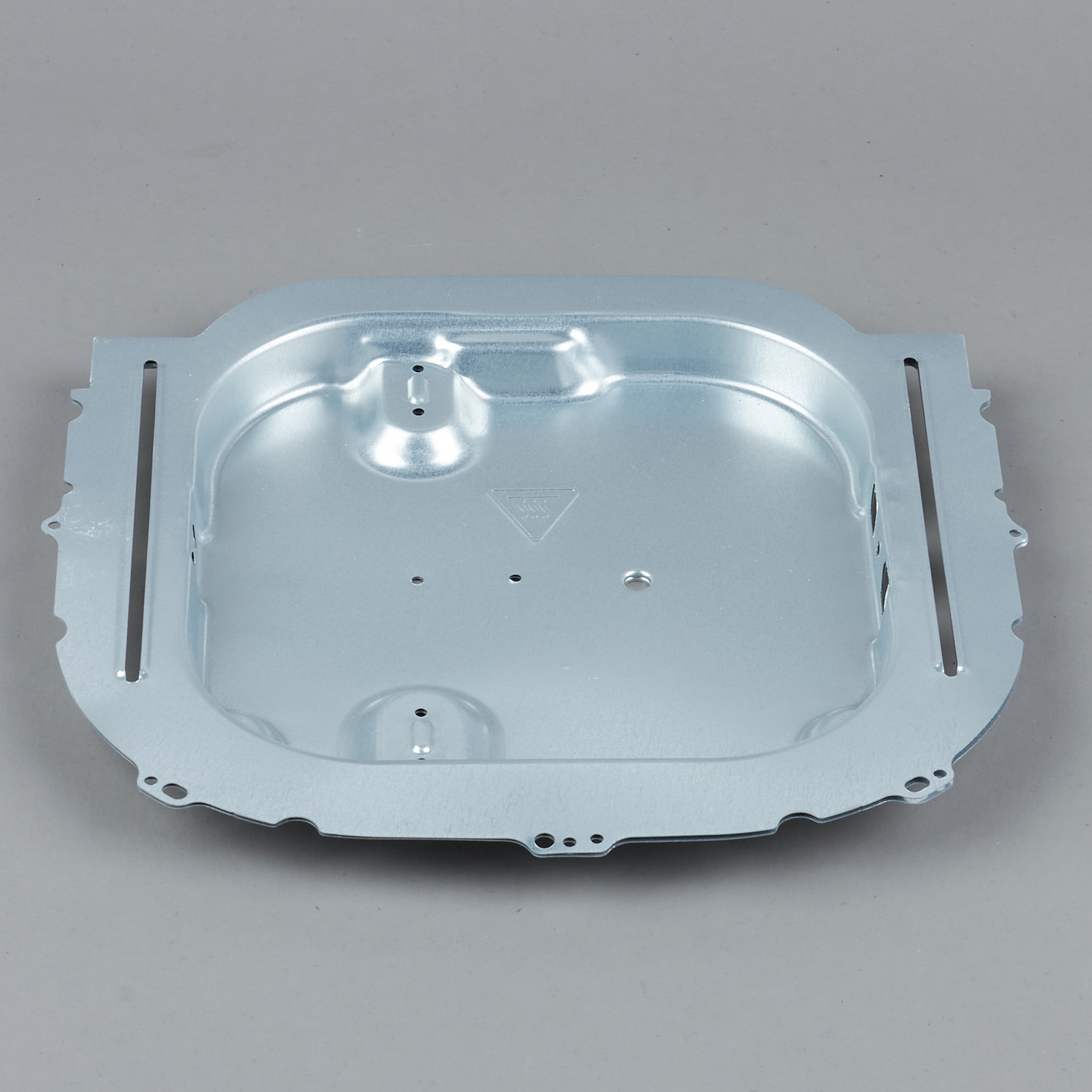 Металлическая крышка нижняя W260